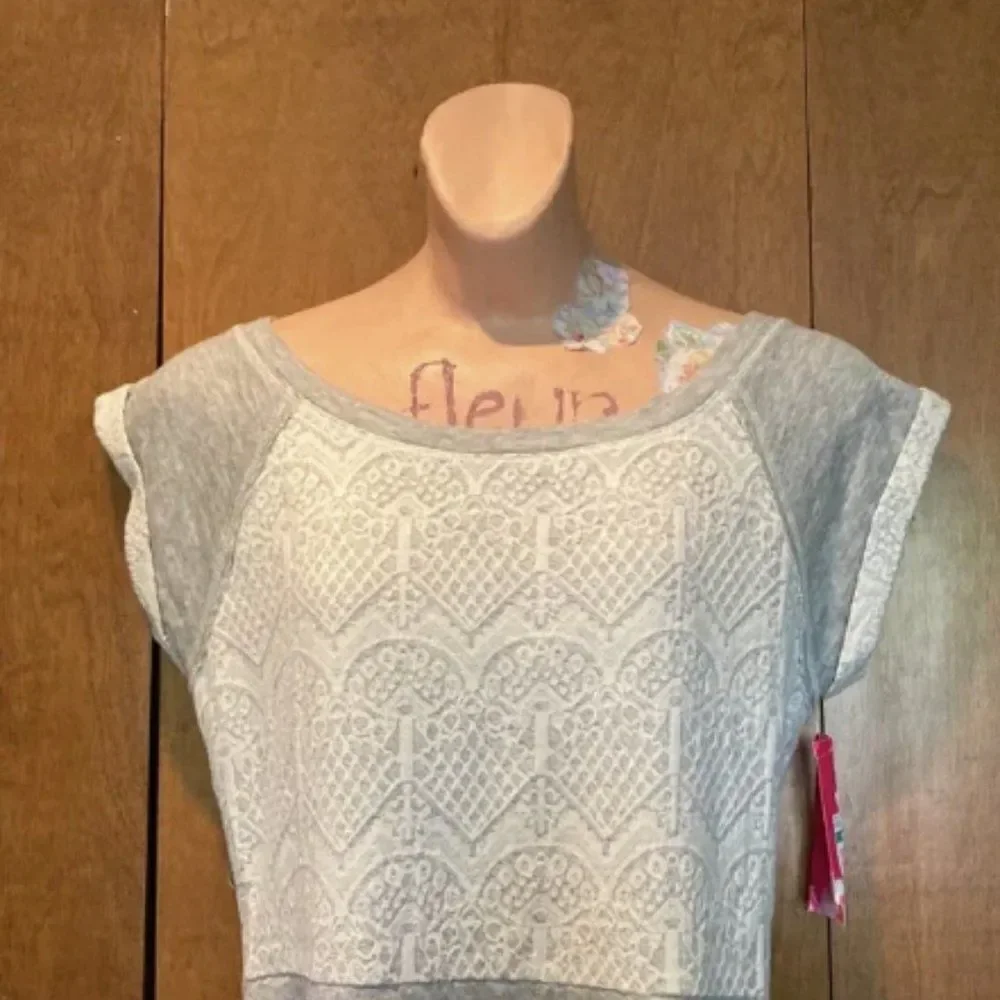 Xhilaration White & Gray Skater Dress Juniors Size Medium w/ Embroidery NEW NWT - Picture 2 of 8